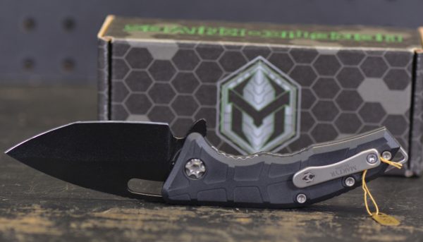 Heretic Martyr Manual Knife Black Aluminum 3" Black
